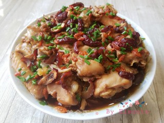 红枣香菇蒸鸡的做法