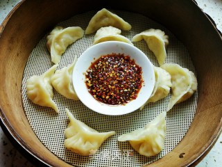酸爽开胃美食一一手工黄瓜蒸饺