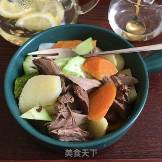 鸽肉土豆沙拉