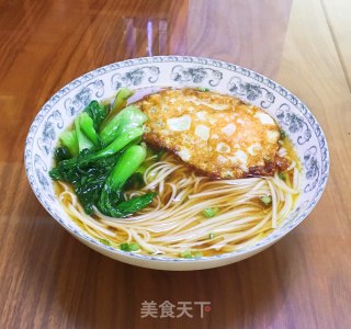 青菜鸡蛋面的做法