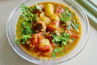 西红柿土豆炖牛肉的做法