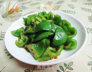 牛肉酱炒灯椒的做法