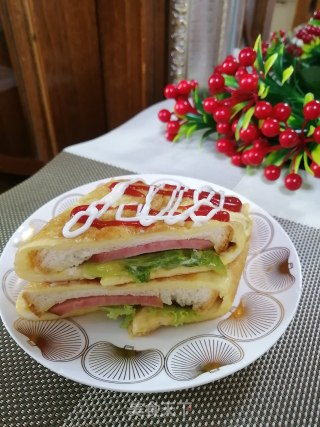 蛋饼三明治的做法
