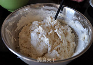 好吃的鲜肉大包出炉啦的做法步骤：2