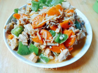 蔬菜鸡肉丁的做法