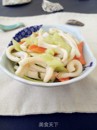 鱿鱼炒黄瓜的做法