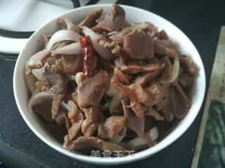 辣卤鸭胗的做法