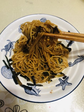 葱油拌面的做法