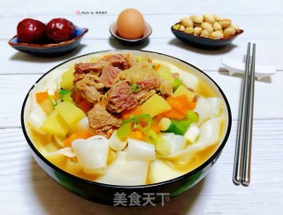 #面食#牛筋肉土豆胡萝卜面的做法