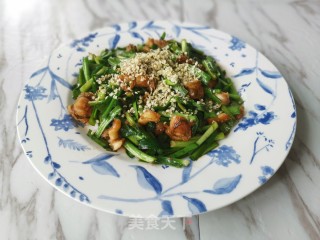 火麻仁韭菜炒海螺凡立贝的做法