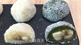 超级好吃的水果糯米糍，香甜弹牙、果香浓郁，简单方便的零基础甜品。