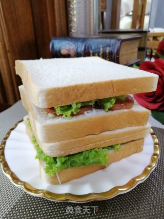 午餐肉三明治