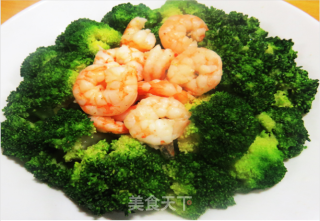 西兰花炒虾仁的做法