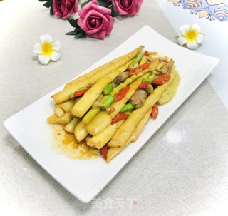 酸笋炒鸭肉#酸爽开胃美食#