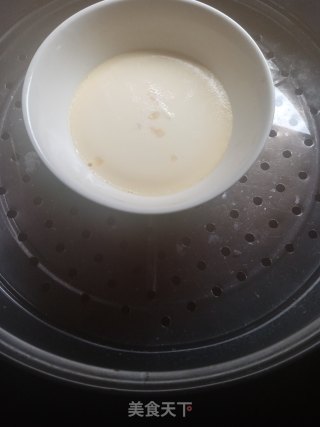 酱油鸡蛋羹的做法