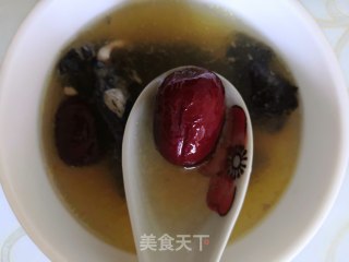 煲乌鸡汤的做法