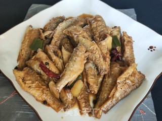家熬小鲈板鱼的做法