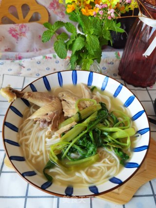 原汁鸡汤面的做法