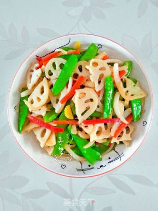 荷兰豆甜椒炒莲藕的做法