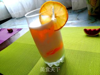 黄桃撞奶的做法