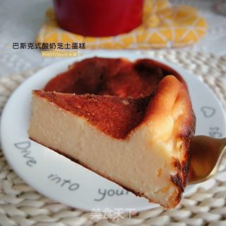 搅拌一下做出美味网红巴斯克式酸奶芝士蛋糕的做法