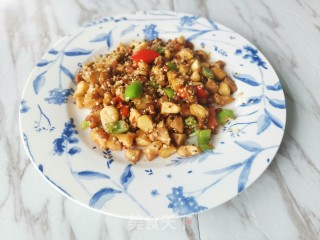 火麻仁虾仁炒菱角的做法