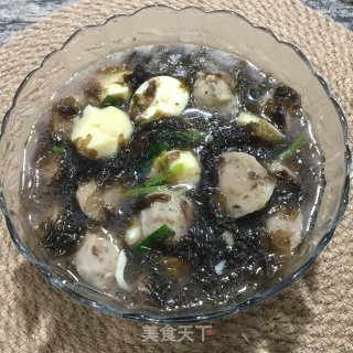 丸子豆腐紫菜汤的做法