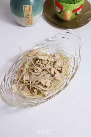 肉片炒豆芽的做法