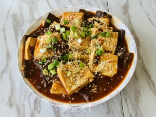 火麻仁鸭血烧豆腐的做法
