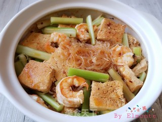 大虾粉丝豆腐煲的做法