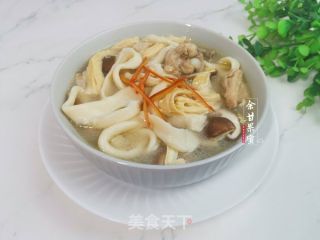 香菇鸡汤烩面的做法