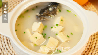 豆腐鲫鱼汤丨浓汁鲜白口感醇厚!的做法