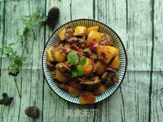 鸭肉烧土豆的做法