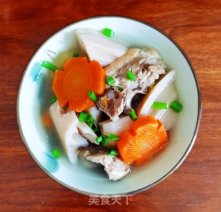 排骨莲藕汤的做法