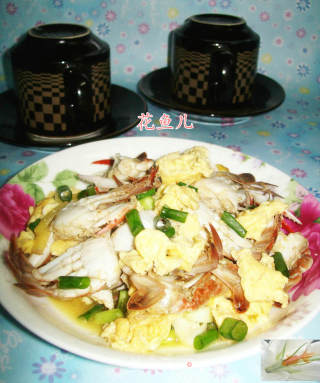 小螃蟹炒鸡蛋的做法