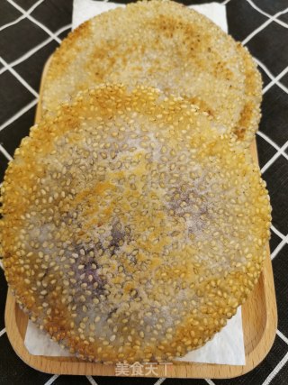 芝麻糯米饼的做法