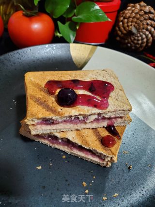 夹心蓝莓三明治的做法