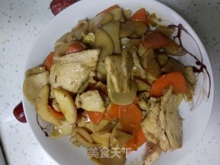 杏鲍菇炒鸡胸肉的做法