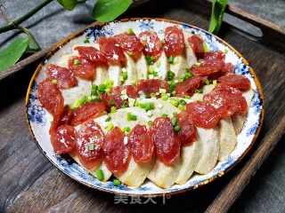 腊肠蒸香芋的做法