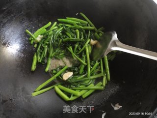 清炒油菜的做法