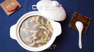 口蘑豆腐汤丨汤鲜味美，腐嫩蘑香的做法