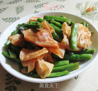 蛋白肉炒四季豆的做法
