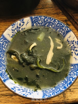 裙带菜肉丝汤的做法
