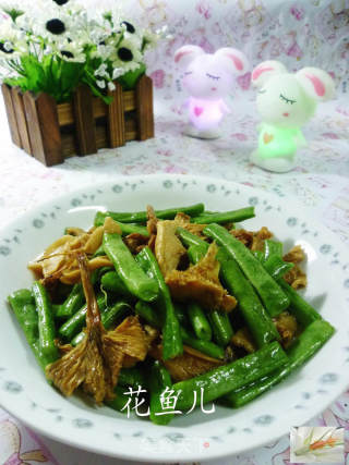 鸡棕菌炒四季豆的做法