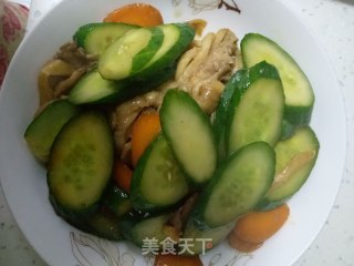 黄瓜炒平菇的做法