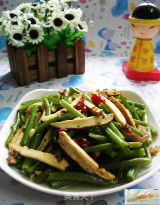 香干炒空心菜梗的做法