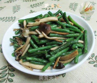 茶树菇炒豇豆的做法