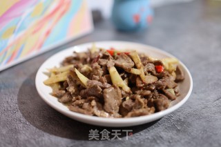 嫩姜炒牛肉的做法