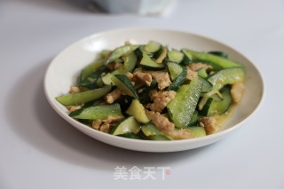 肉片炒黄瓜的做法