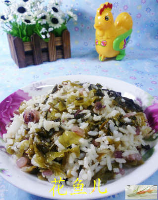 酸菜鱿鱼头炒饭
